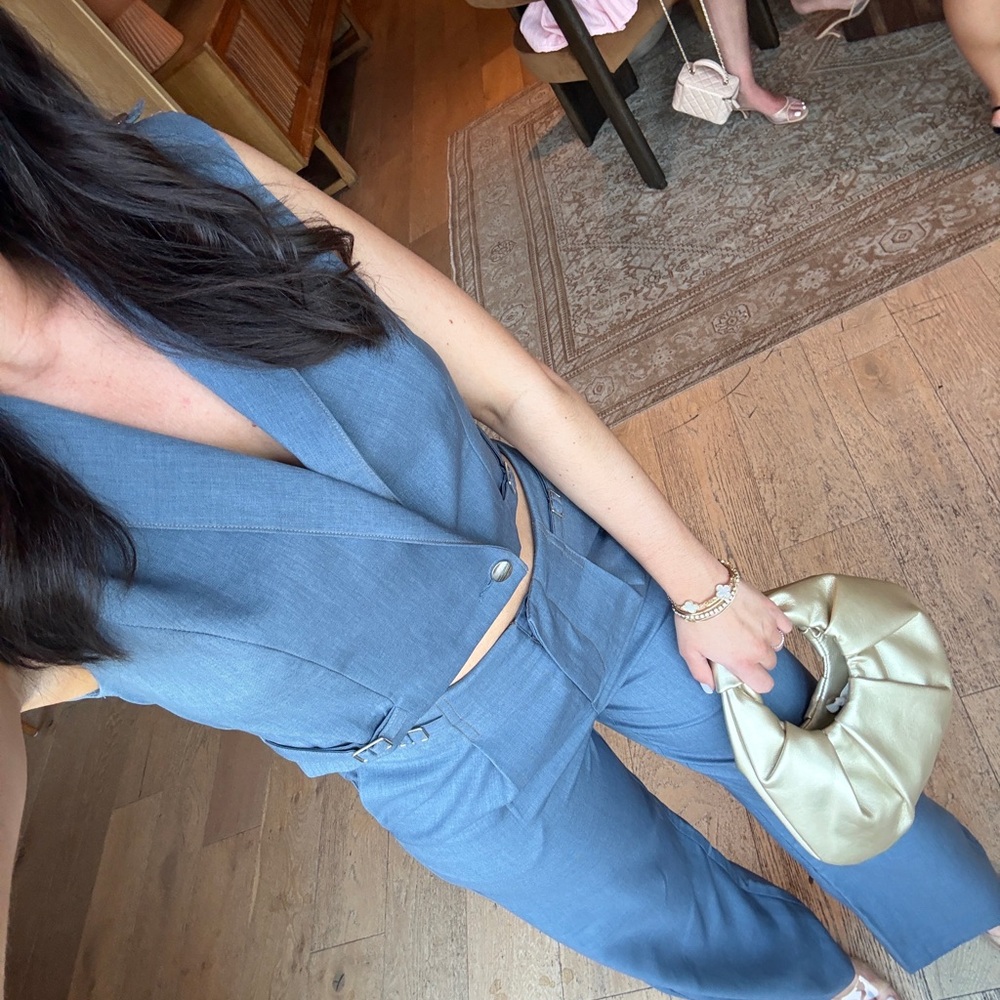 Matching pant set - Picture 2 of 2